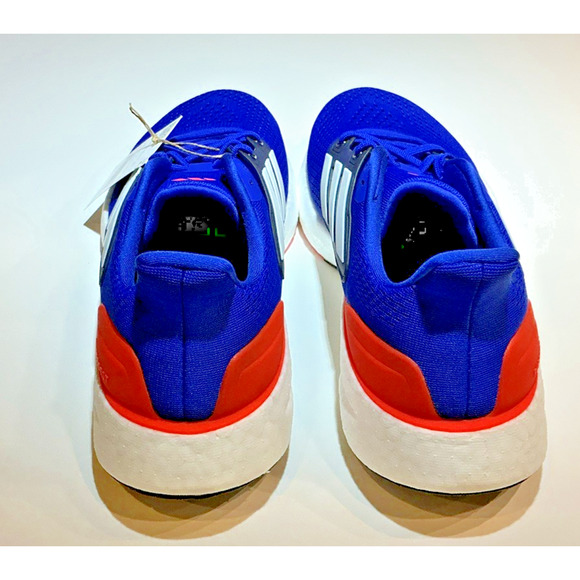 Athletic_Shoes